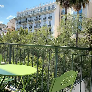  Appartement Quiet Studio With A Big Balcony France